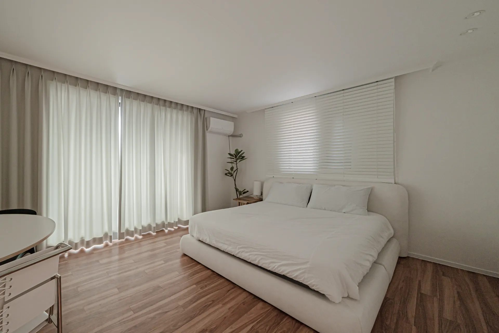 One-Bedroom Home Near Apgujeong Rodeo